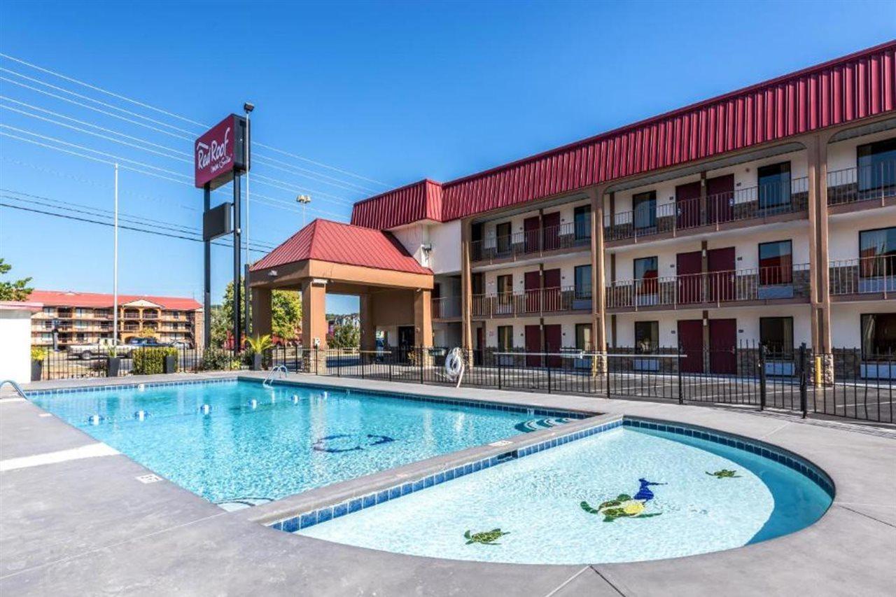 Red Roof Inn & Suites Pigeon Forge Parkway Luaran gambar